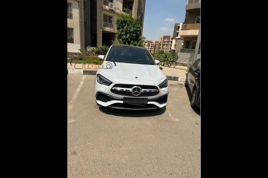 GLA 200 Mercedes White
