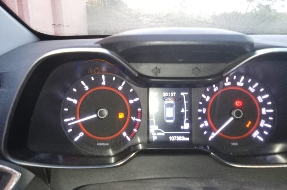 Arrizo 5 Chery فضي