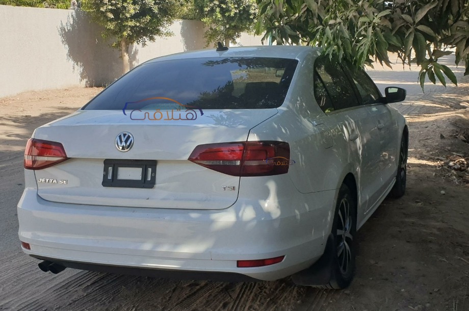 Jetta Volkswagen White
