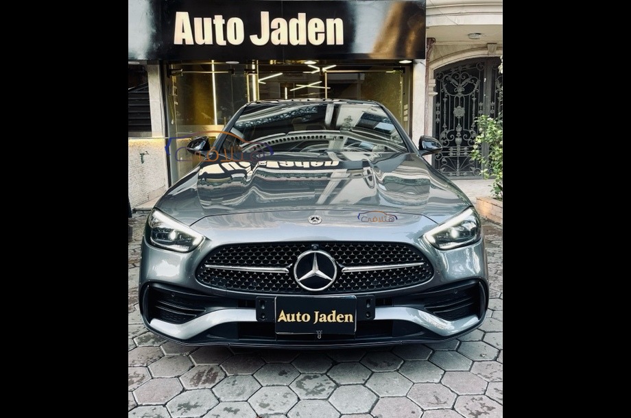 C 200 AMG Mercedes رمادي