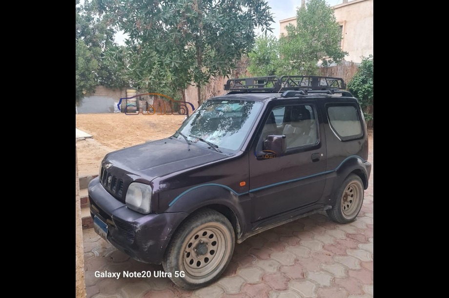Jimny Suzuki باذنجاني