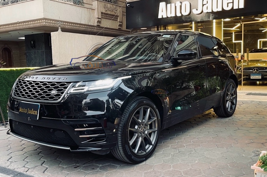 Velar Land Rover أسود