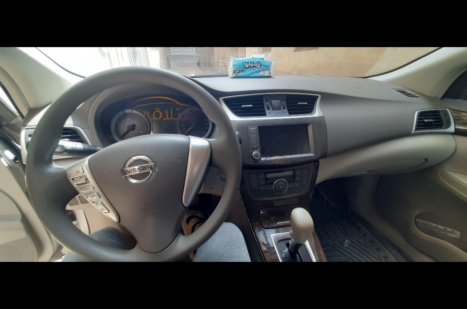 Sentra Nissan Silver