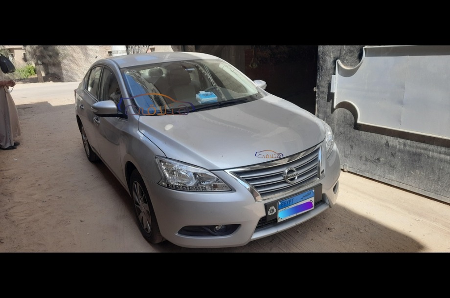 Sentra Nissan Silver