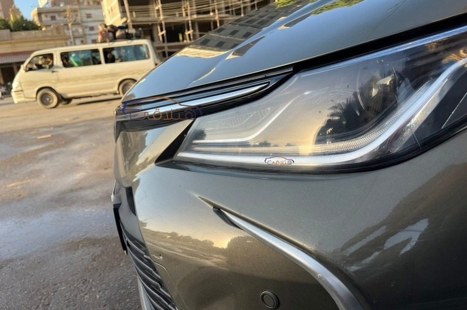 Corolla Toyota أخضر
