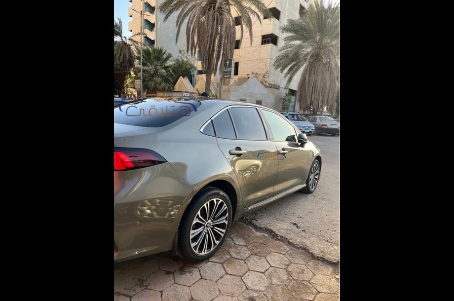 Corolla Toyota أخضر