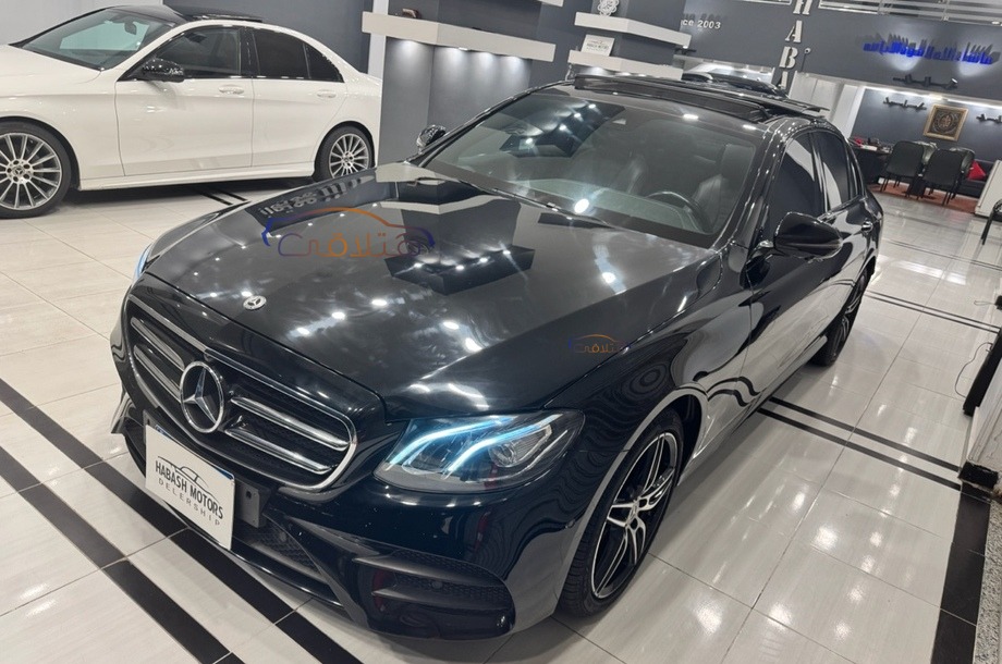 E 180 Mercedes أسود