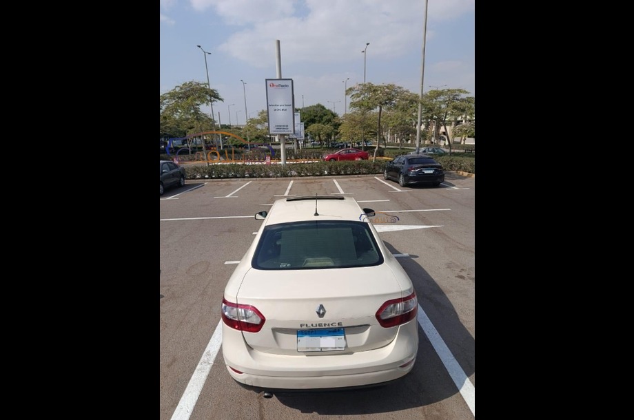Fluence Renault بيج