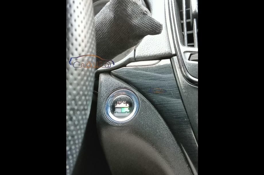 Insignia Opel برونزي