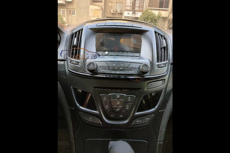 Insignia Opel برونزي