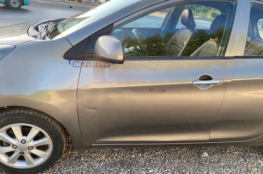 Picanto Kia رمادي