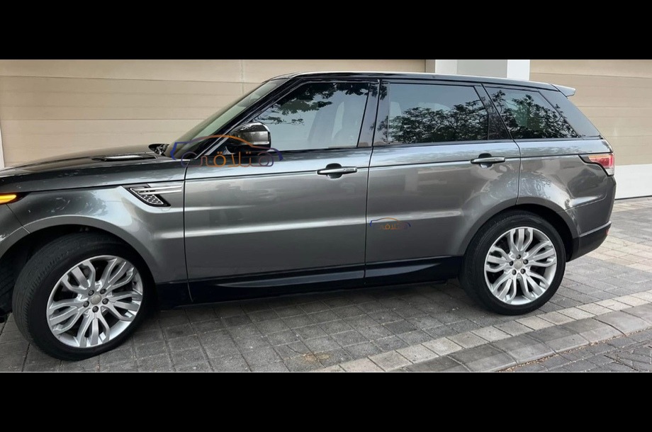 Sport Land Rover فضي