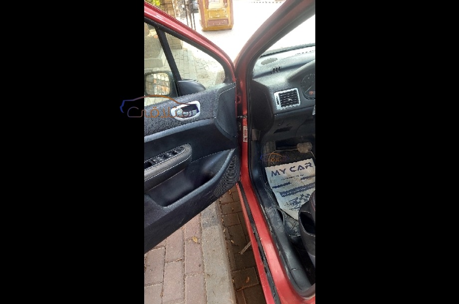 307 SW Peugeot Red