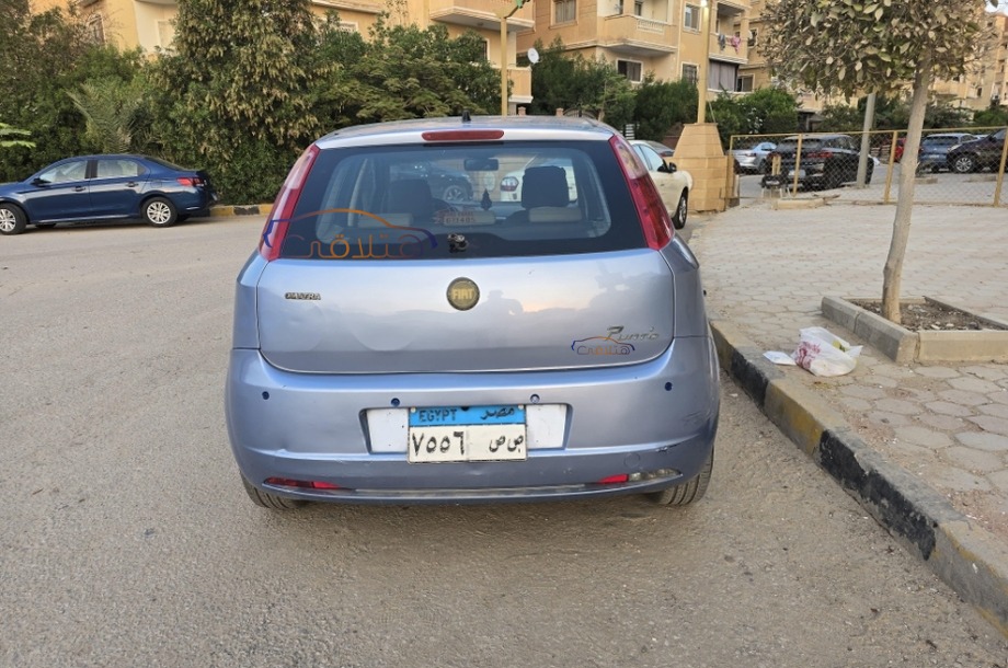 Grand Punto Fiat Cyan