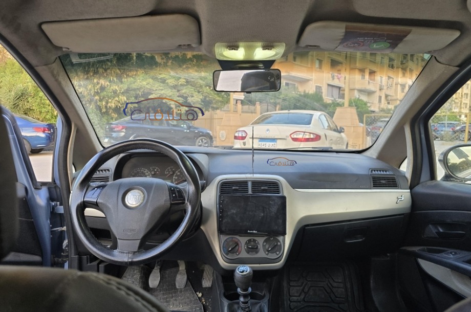 Grand Punto Fiat Cyan