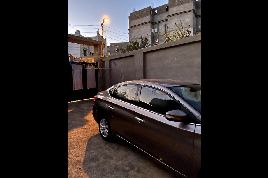 Sentra Nissan برونزي