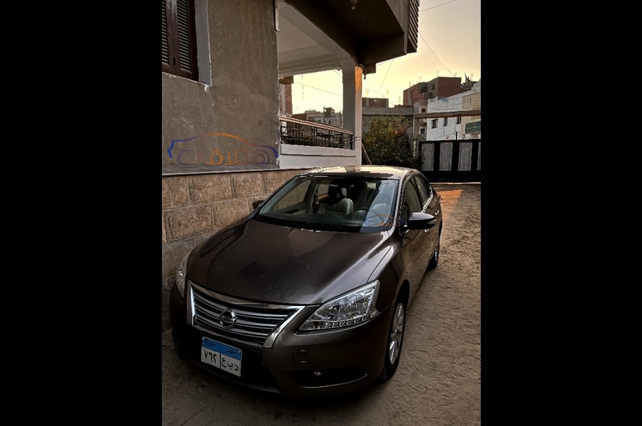 Sentra Nissan برونزي