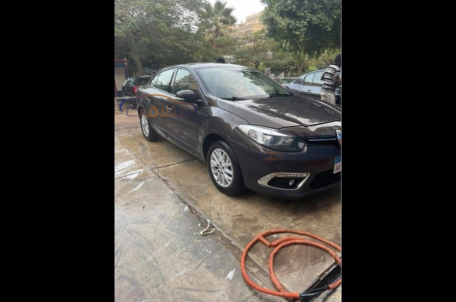 Fluence Renault باذنجاني