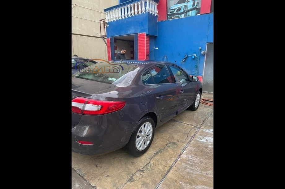 Fluence Renault باذنجاني