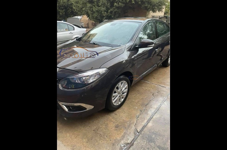 Fluence Renault باذنجاني