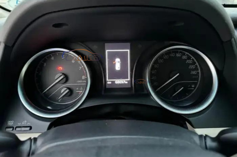 Camry Toyota أبيض