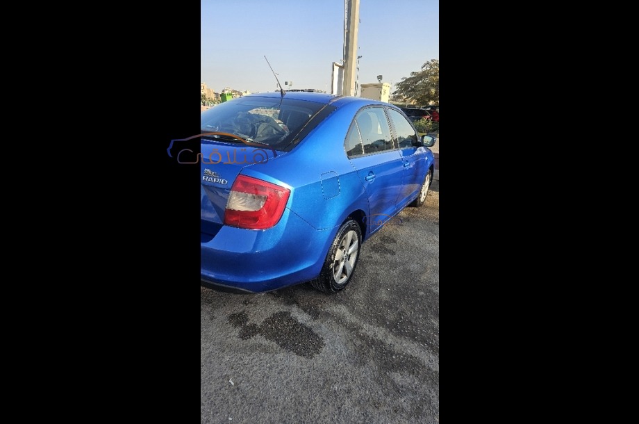 Rapid Skoda أزرق