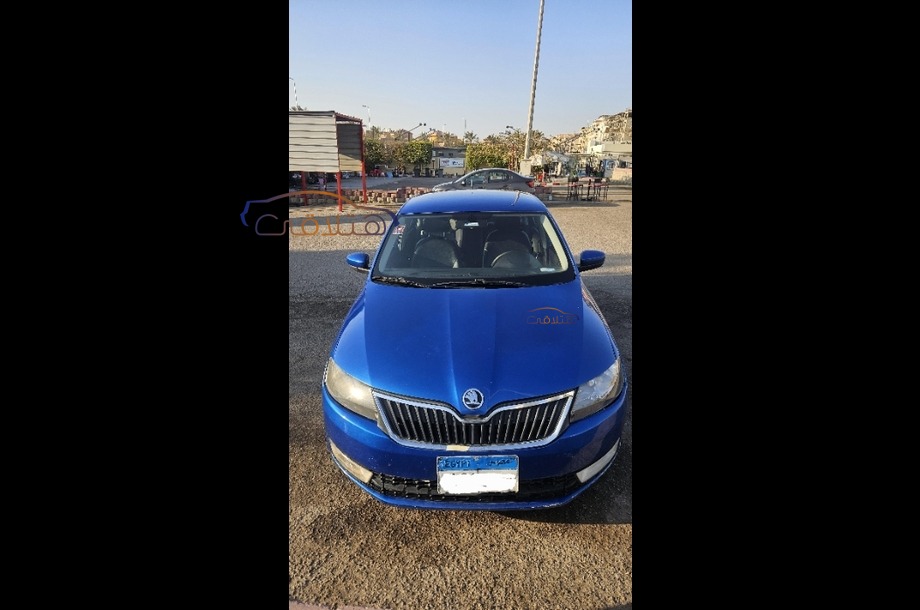 Rapid Skoda أزرق
