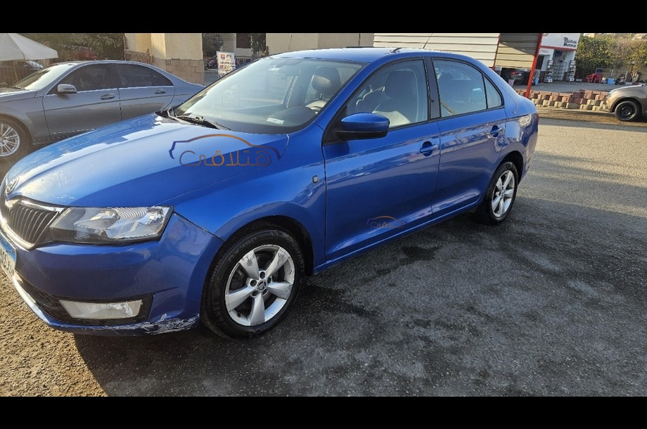 Rapid Skoda أزرق