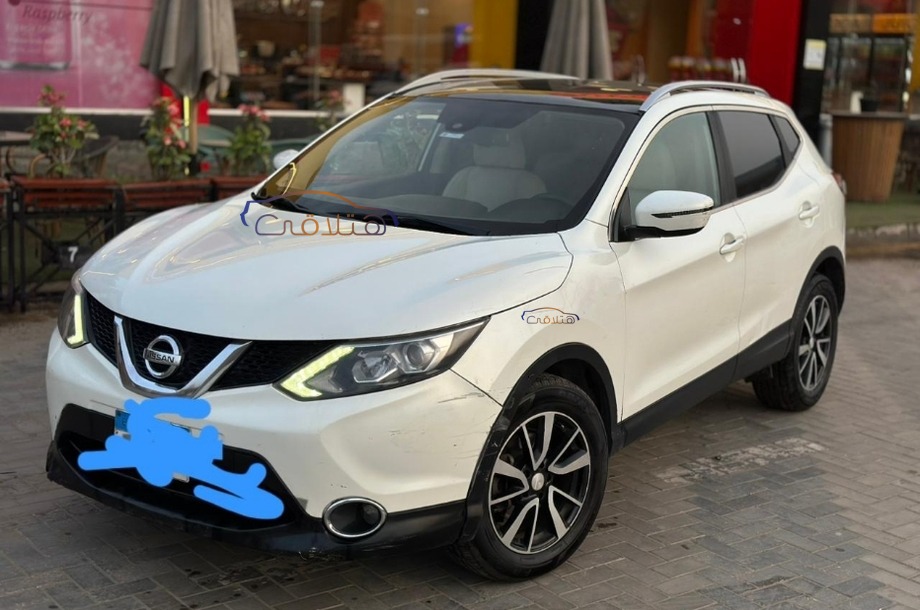 Qashqai Nissan أبيض