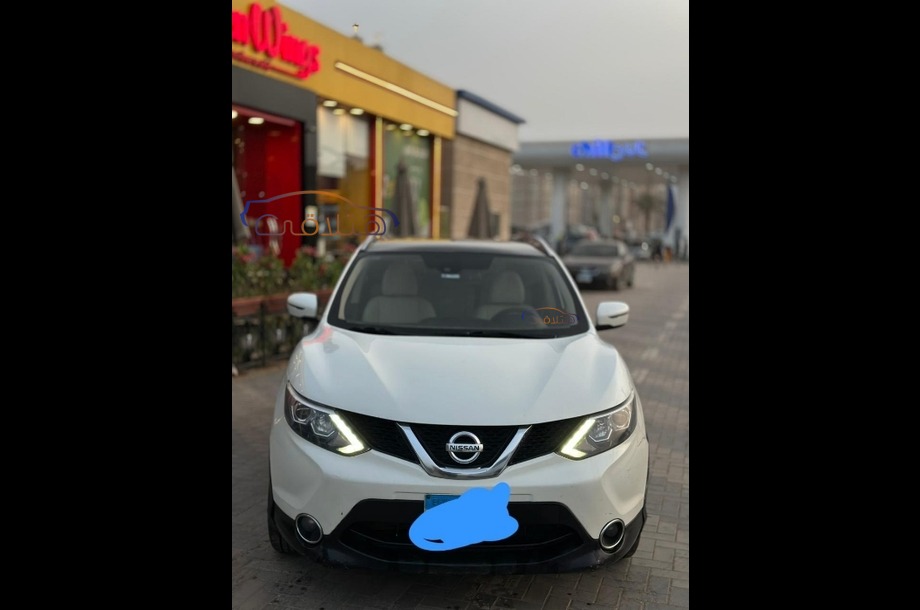 Qashqai Nissan أبيض