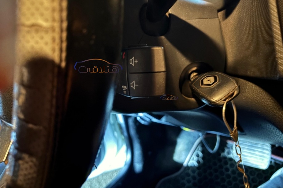 Logan Renault Silver