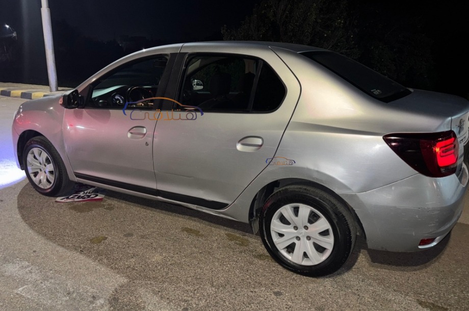 Logan Renault Silver