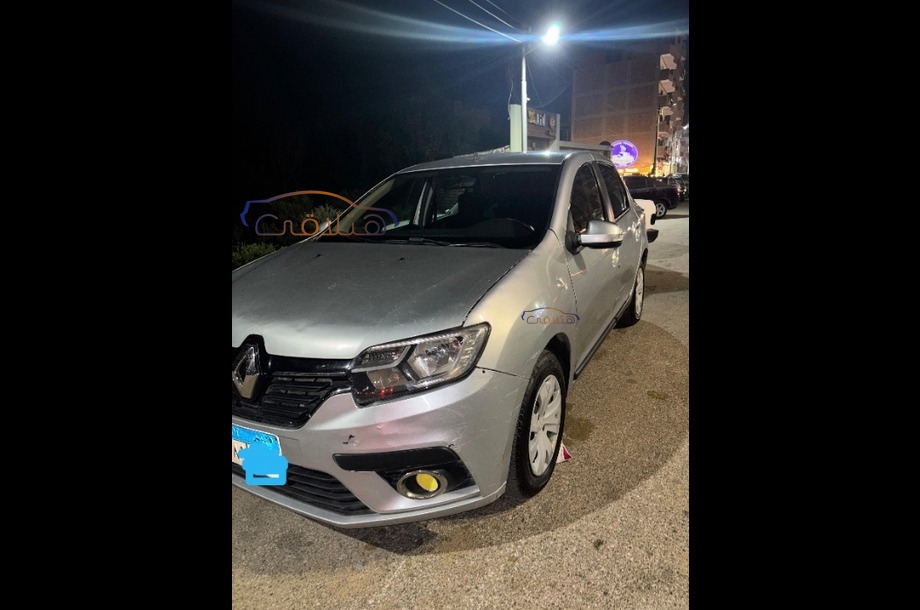 Logan Renault Silver