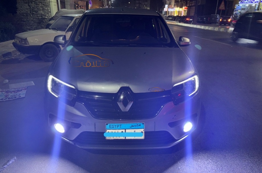 Logan Renault Silver