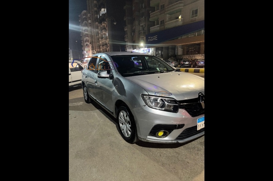 Logan Renault Silver