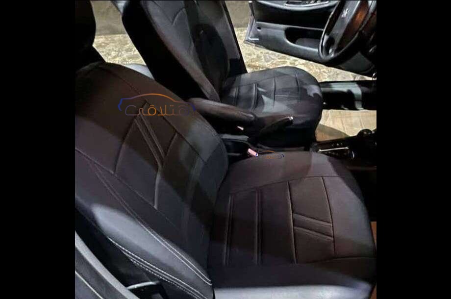 406 Peugeot Eggplant