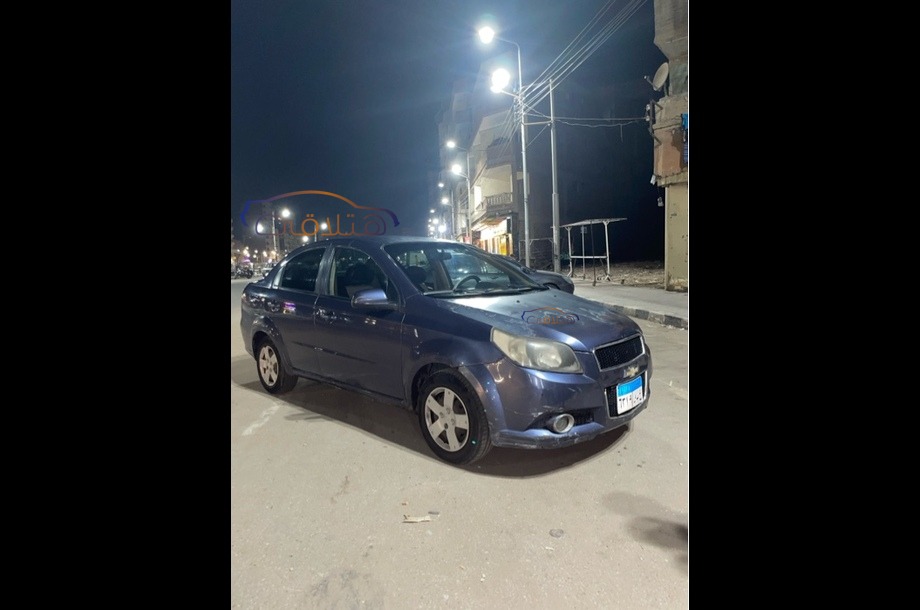 Aveo Chevrolet الأزرق الداكن