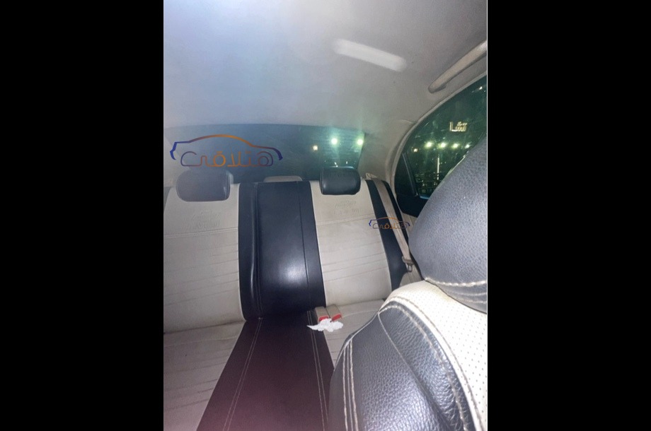 Aveo Chevrolet الأزرق الداكن