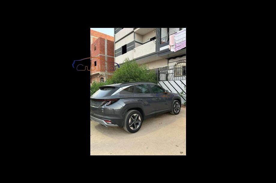 Tucson Hyundai فيراني