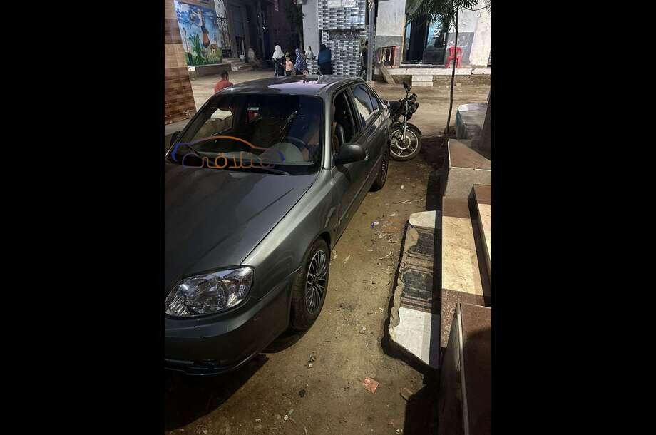 Verna Hyundai رمادي