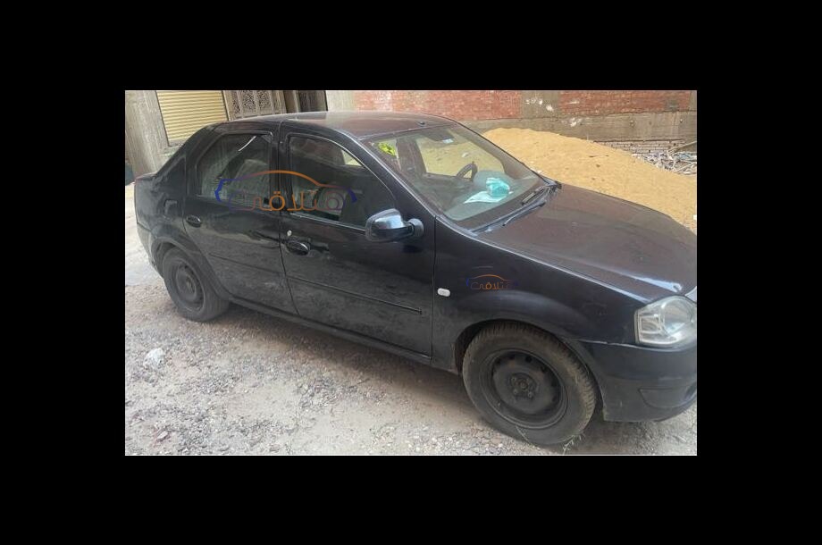 Logan Renault أسود