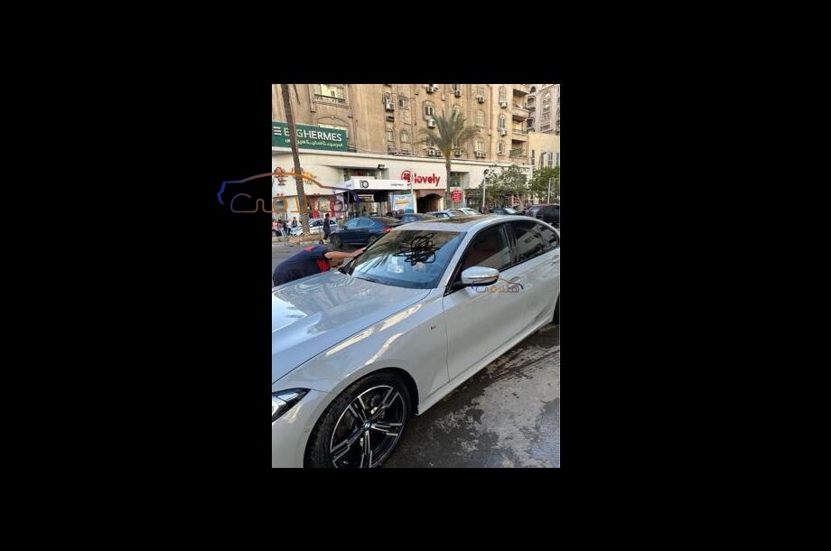 320 BMW رمادي