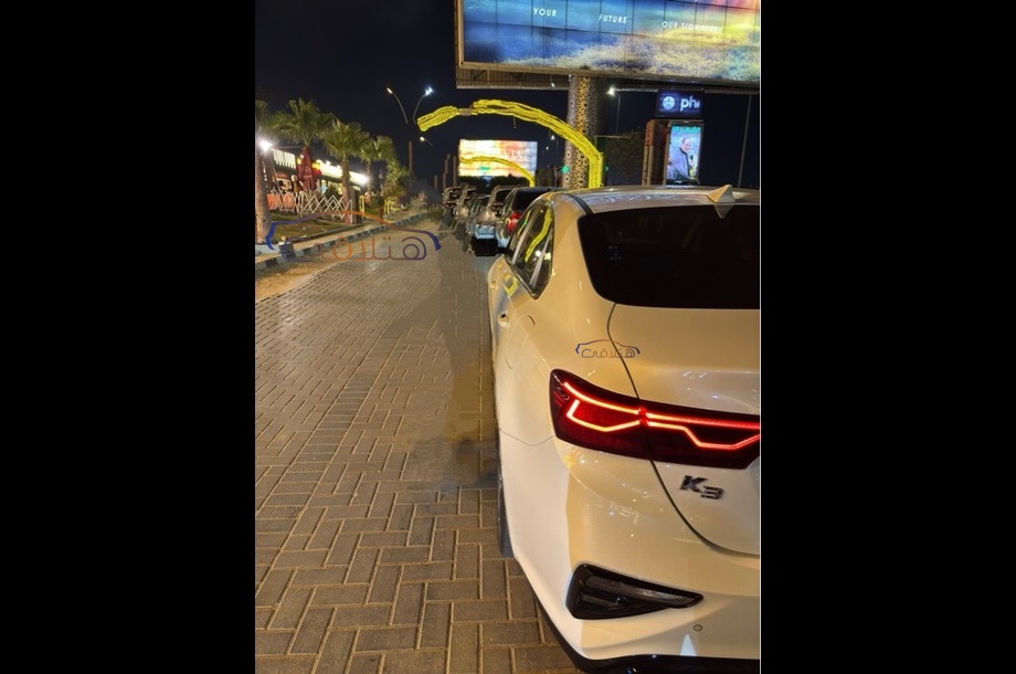 K3 Kia White