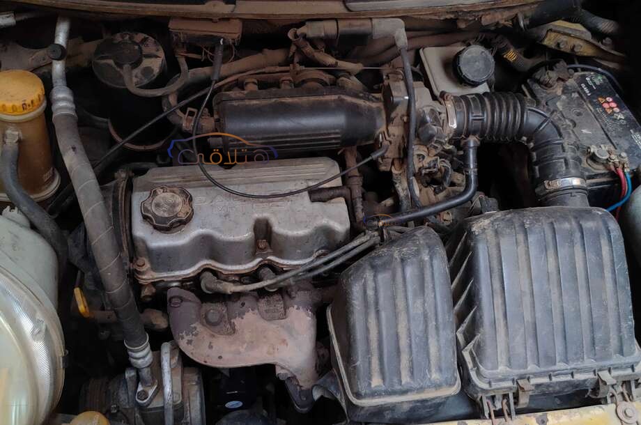 Matiz Daewoo ذهبي