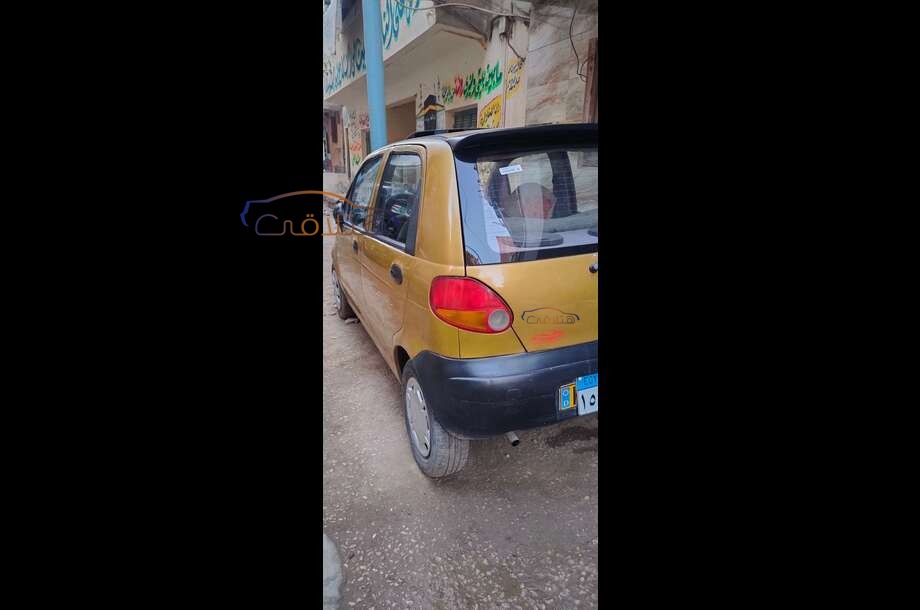 Matiz Daewoo ذهبي
