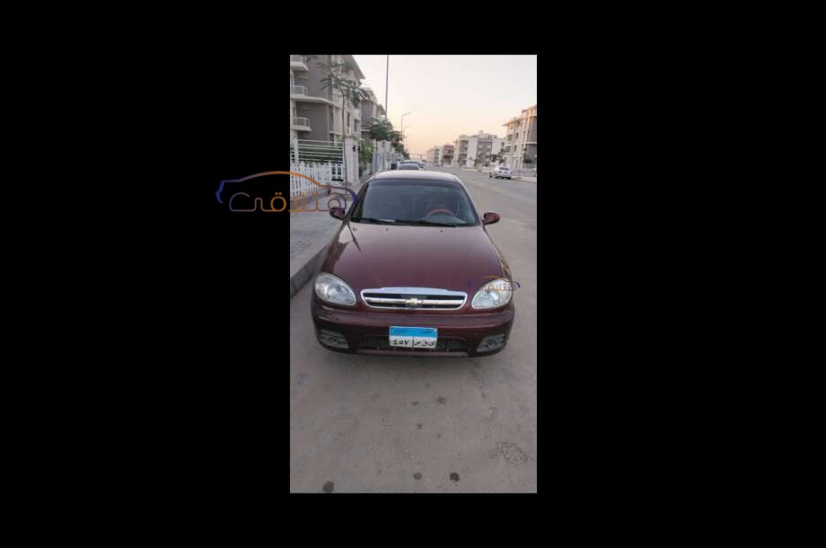 Lanos Chevrolet احمر غامق