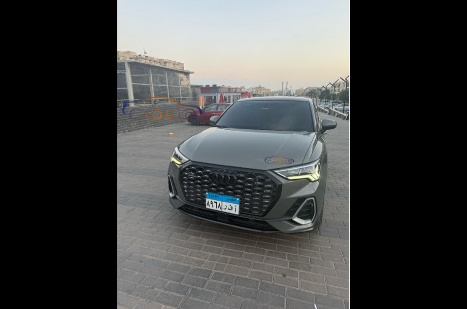 Q3 Audi فضي