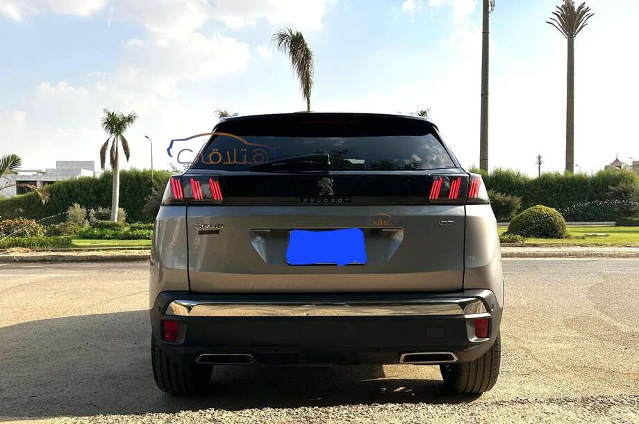 3008 Peugeot فضي