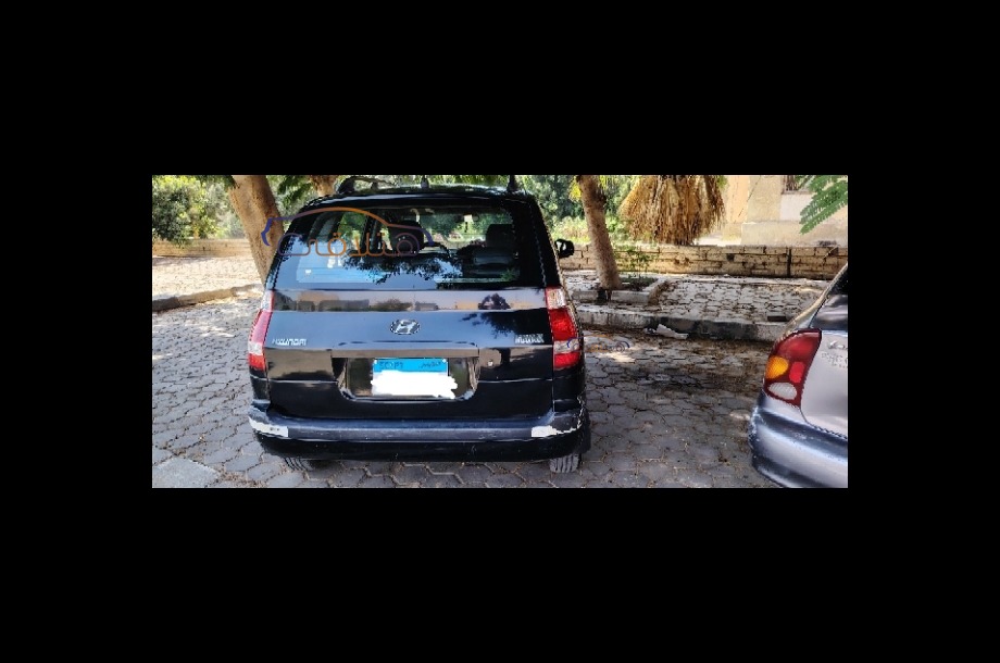 Matrix Hyundai أسود