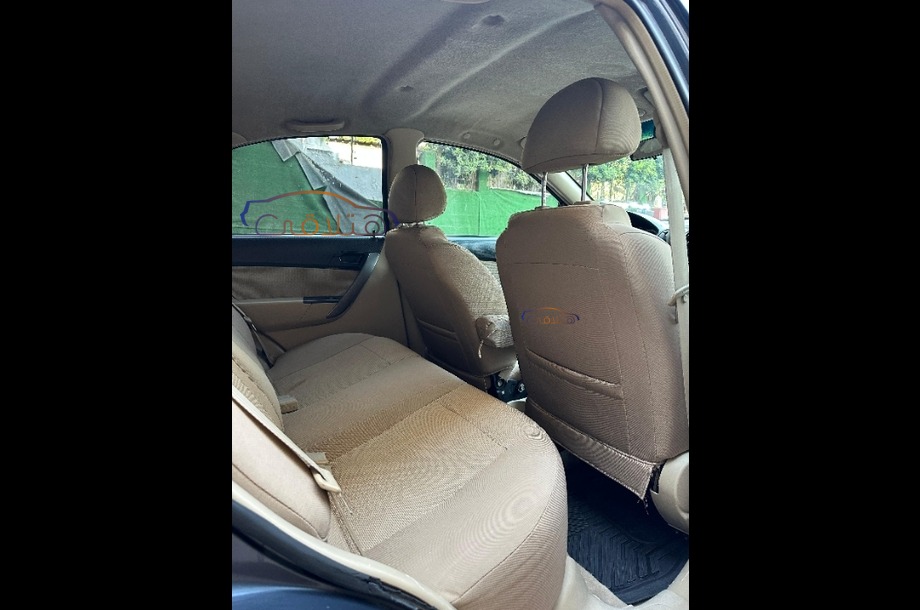 Aveo Chevrolet Dark blue